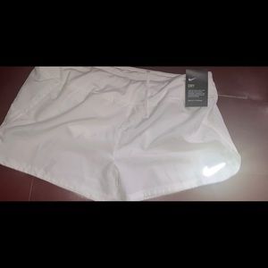 NWT White Nike dri-fit shorts